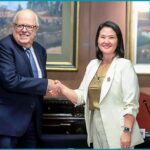 Keiko Fujimori ratifica a Julio Velarde en BCRP